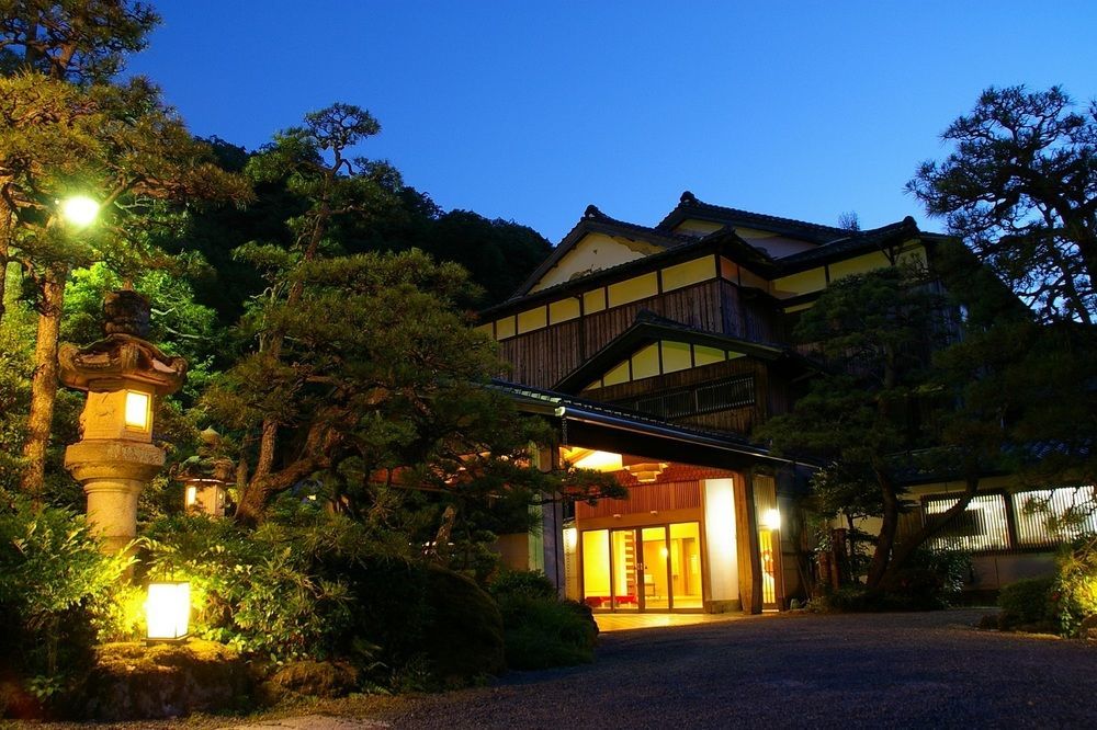 Yutouya Ryokan Toyooka  Exterior foto